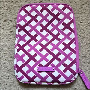 Vera Bradley Medium Neoprene Tablet Sleeve 9"x6.5"